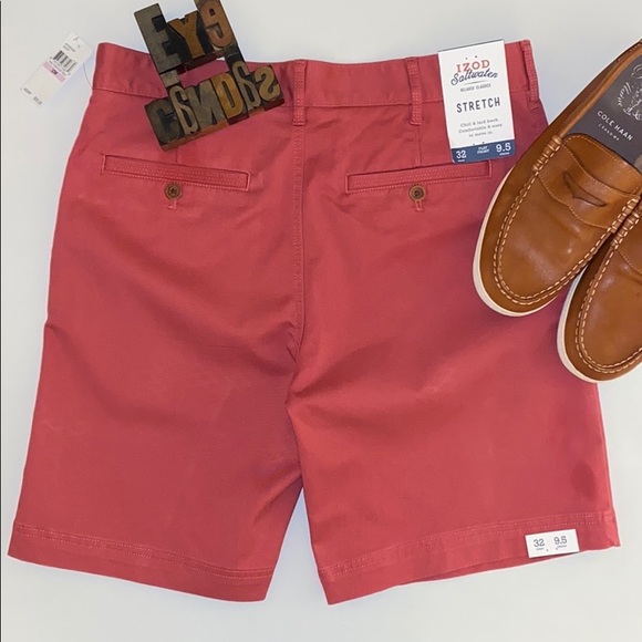 🆕⛳️IZOD Men’s ‘Saltwater’ Stretch Chino Shorts - Picture 1 of 8